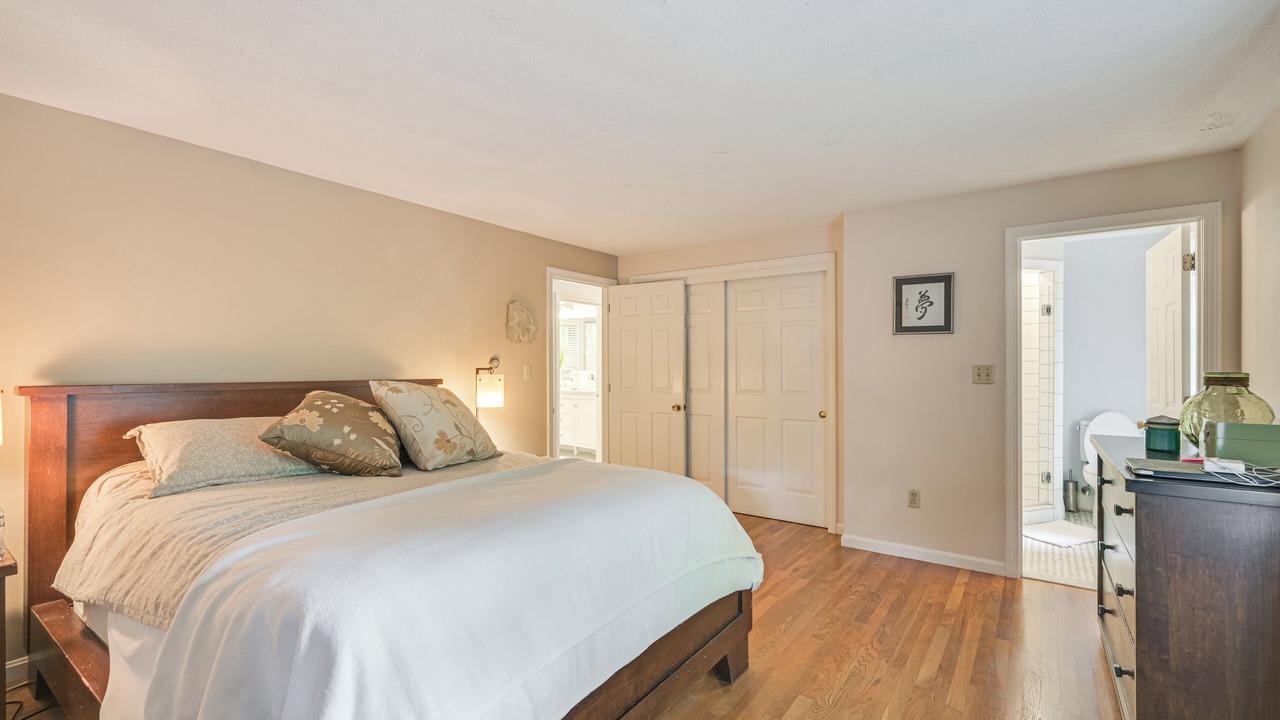 Photo of Bedroom in Topsfield