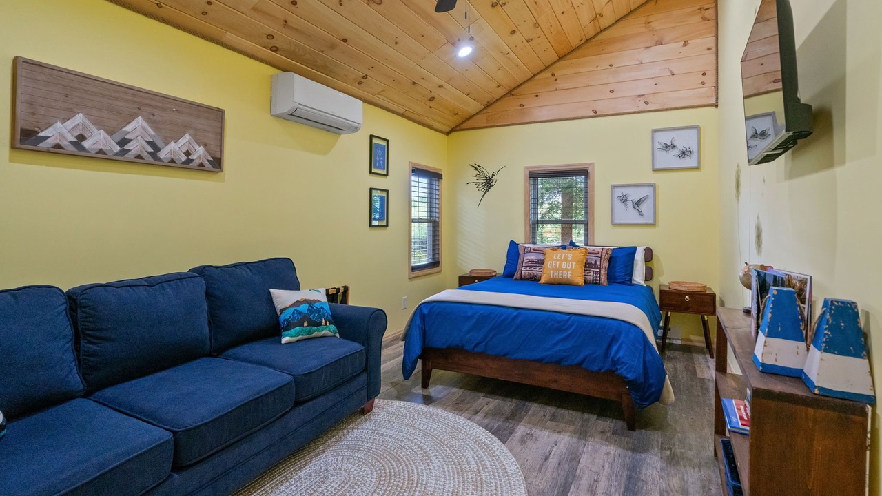 Photo of Bedroom in Lake Luzerne-Hadley