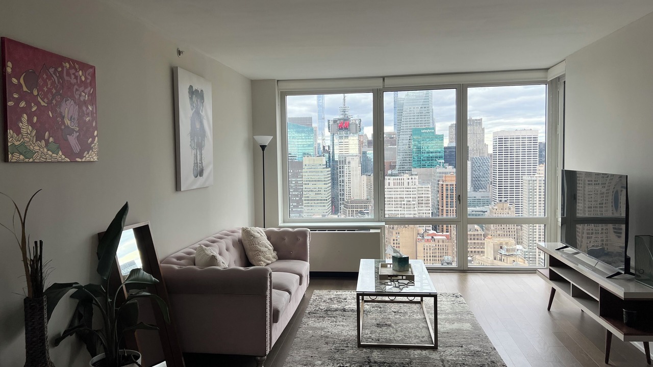 Photo of Livingroom in Midtown