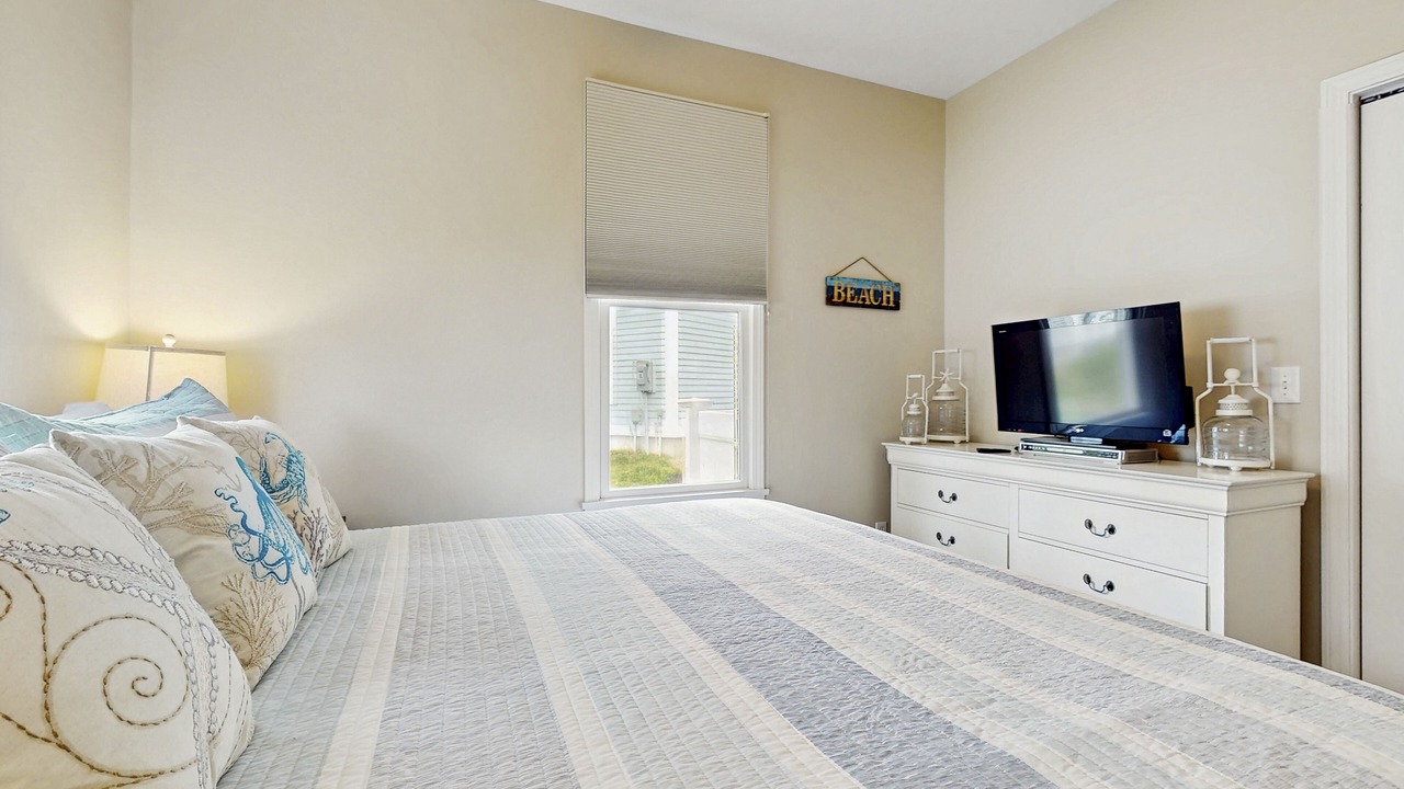 Photo of Bedroom in Summer Village