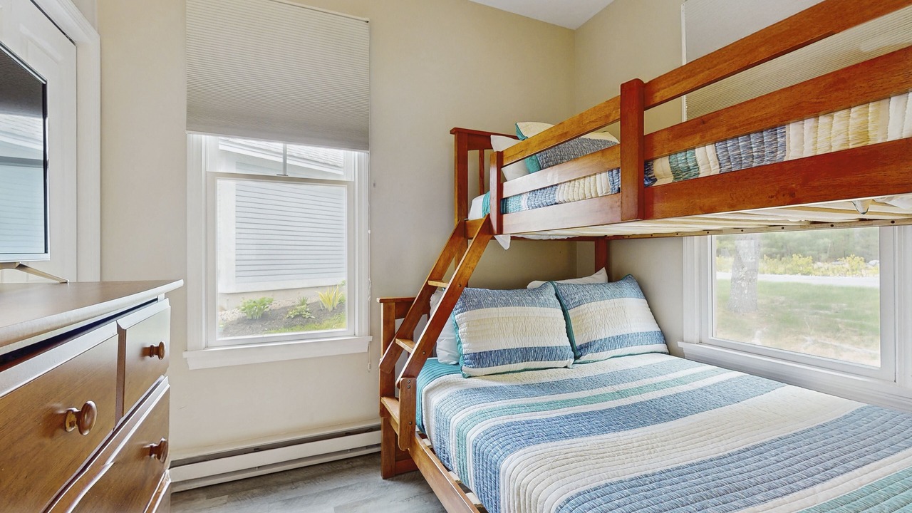 Photo of Bedroom in Summer Village