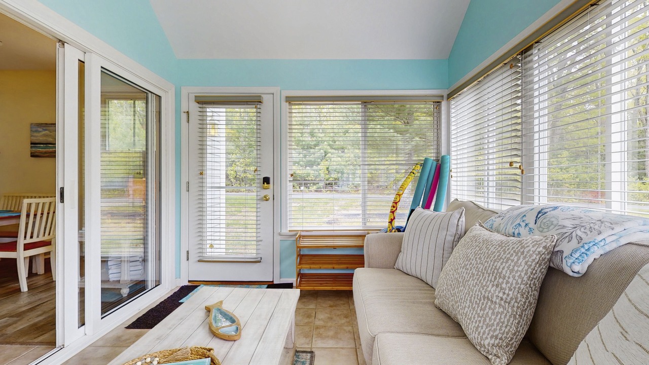Photo of Livingroom in Summer Village