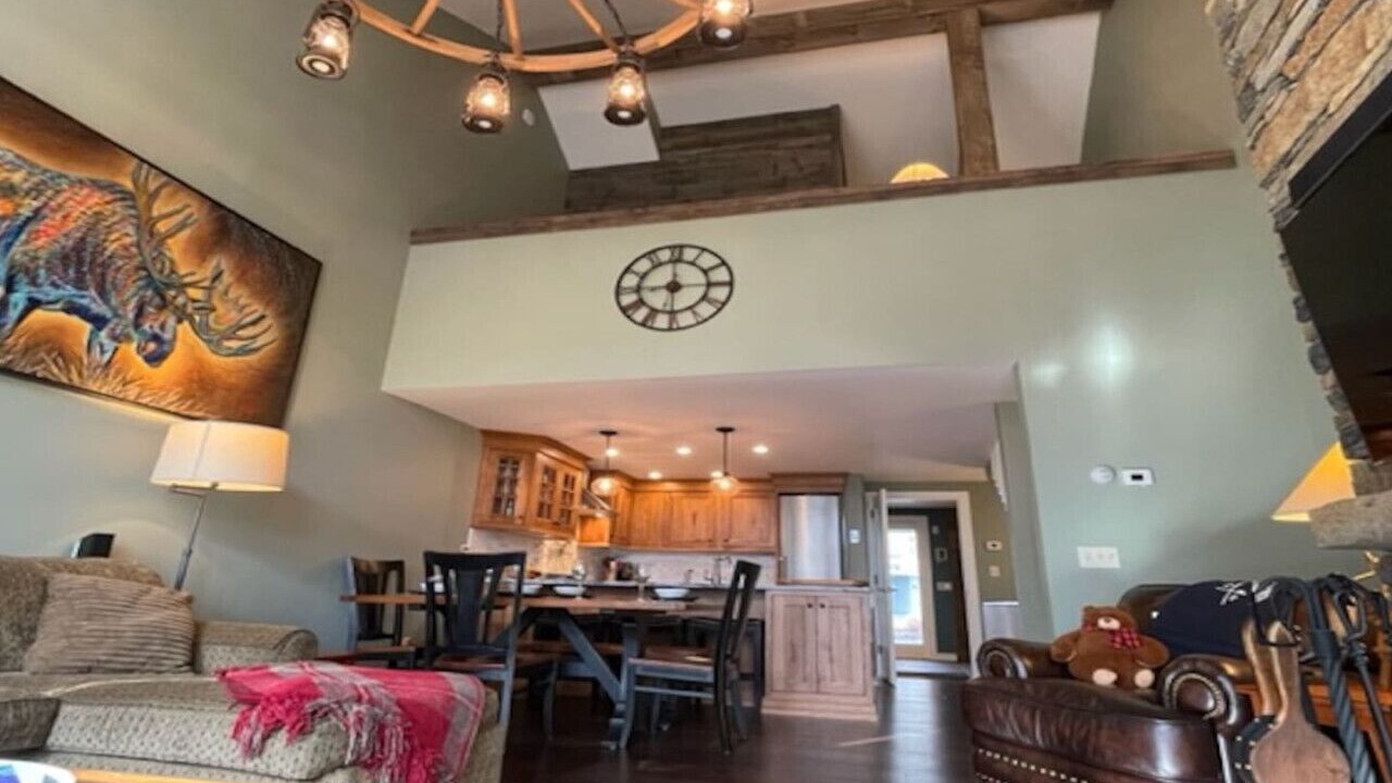 Photo of Livingroom in Stratton Mountain
