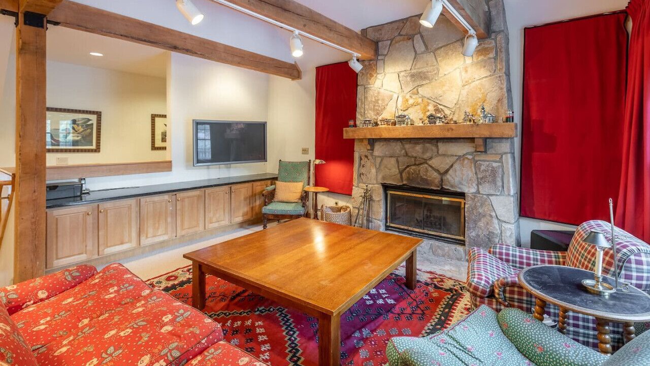 Photo of Livingroom in Stratton Mountain