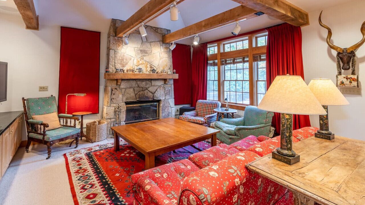 Photo of Livingroom in Stratton Mountain