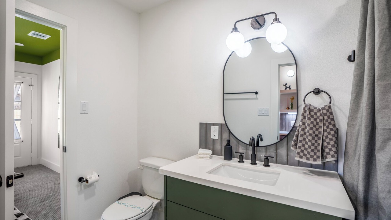 Photo of Bathroom in Greater East End