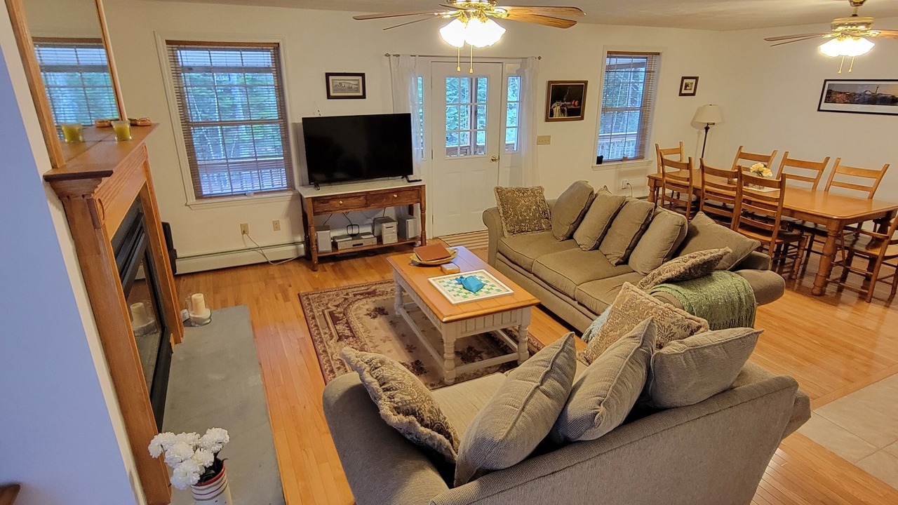 Photo of Livingroom in Greenwood