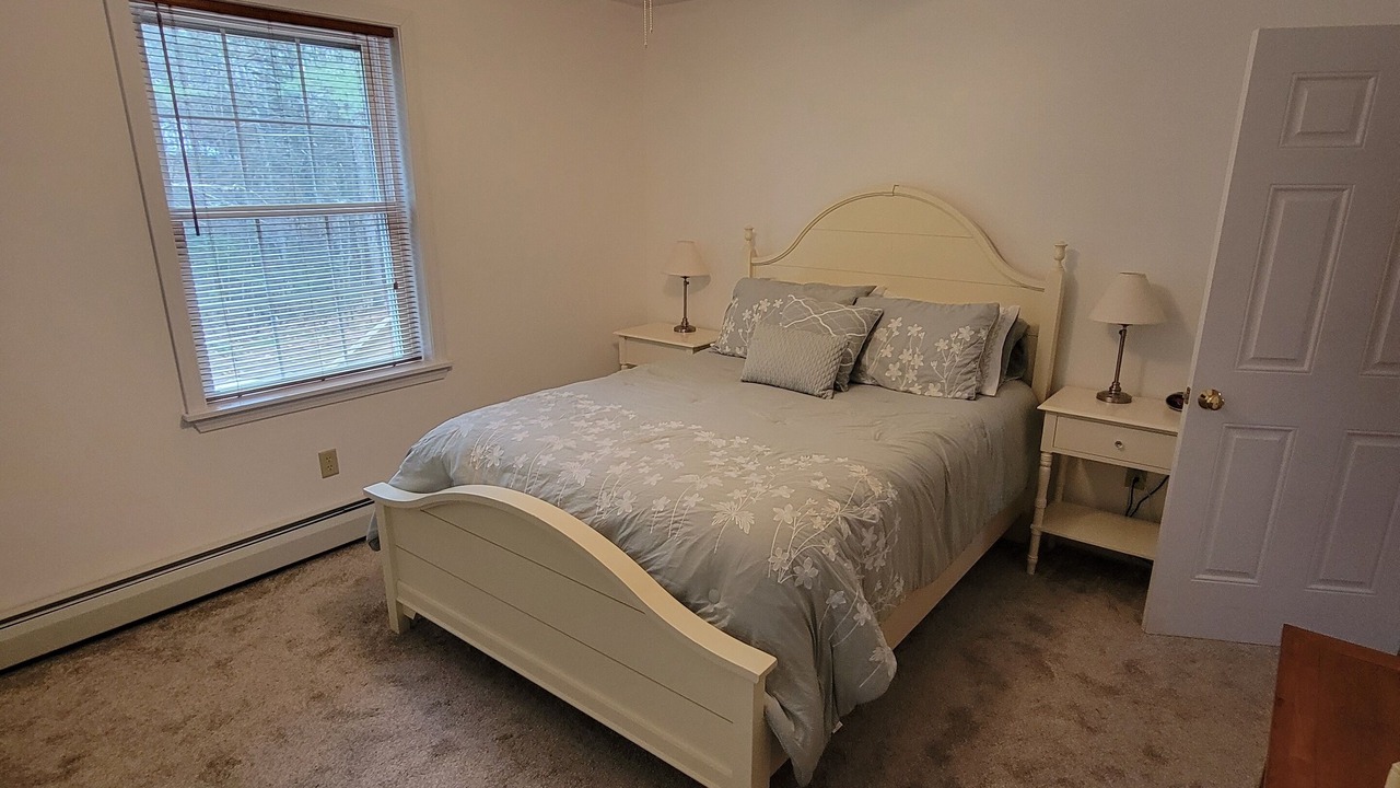 Photo of Bedroom in Greenwood