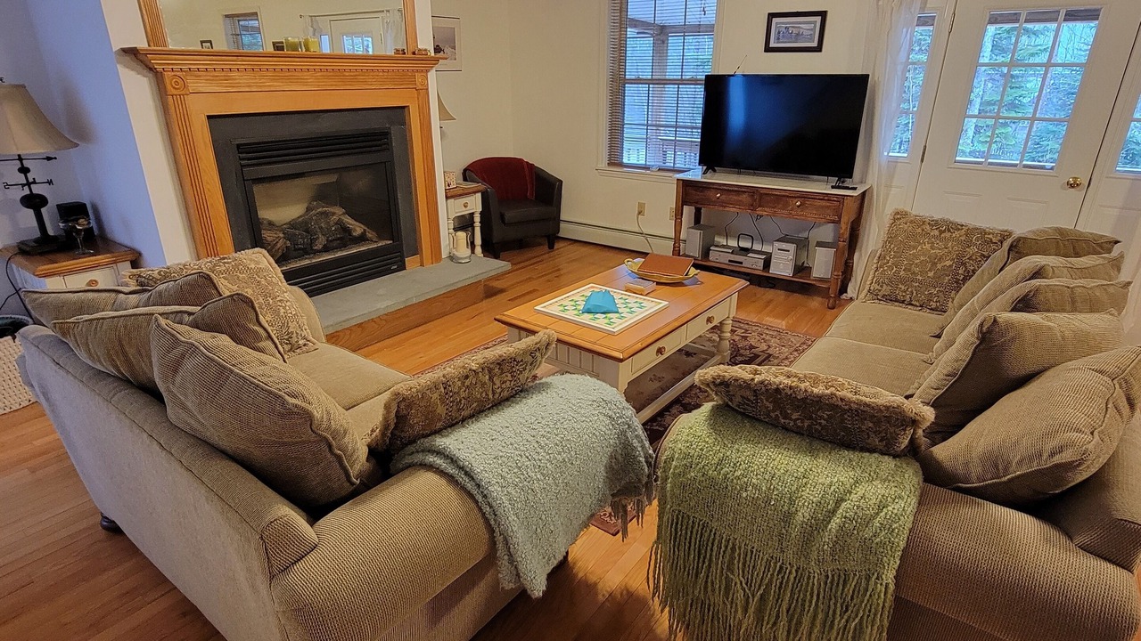 Photo of Livingroom in Greenwood