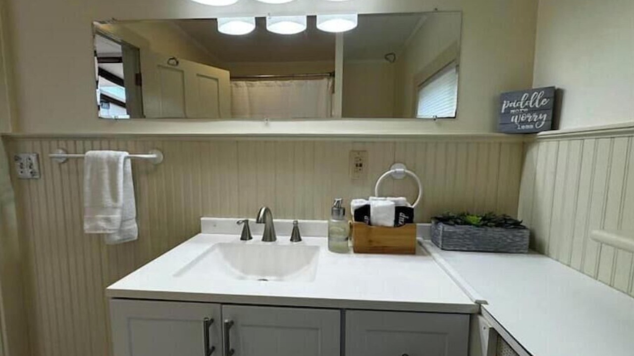 Photo of Bathroom in Old North End