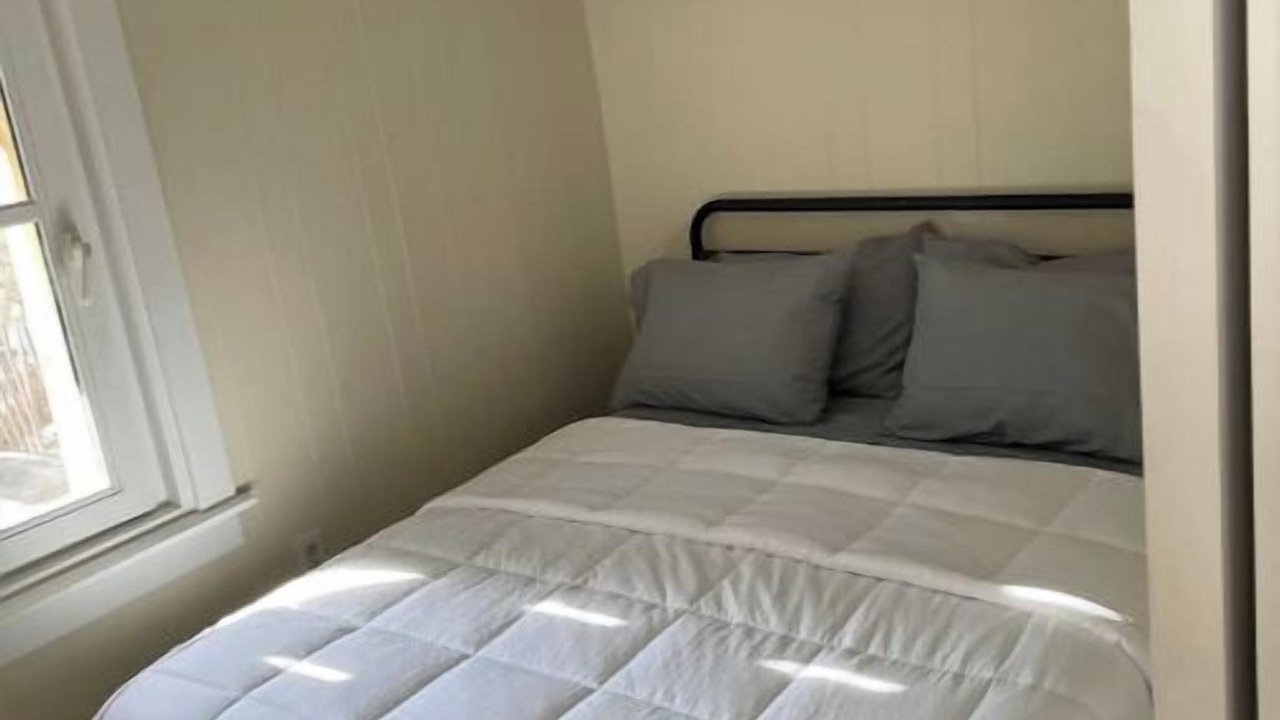 Photo of Bedroom in Old North End