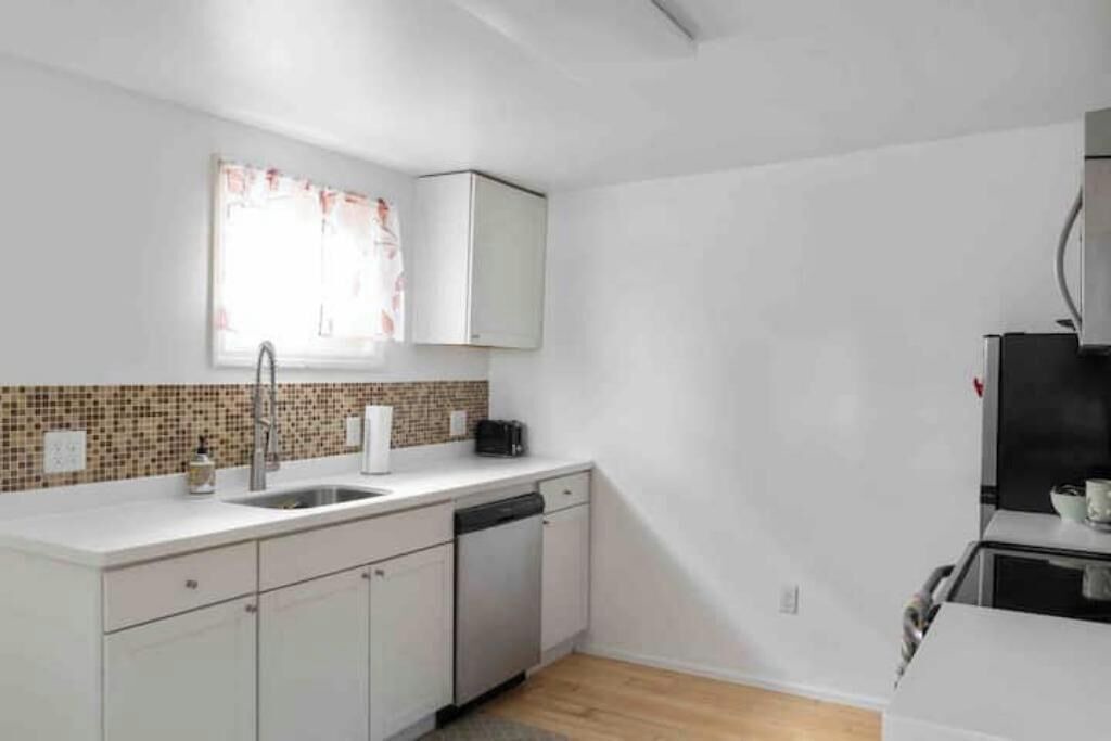 Photo of Kitchen in Old North End