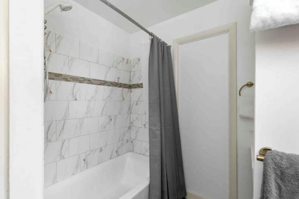 Photo of Bathroom in Old North End