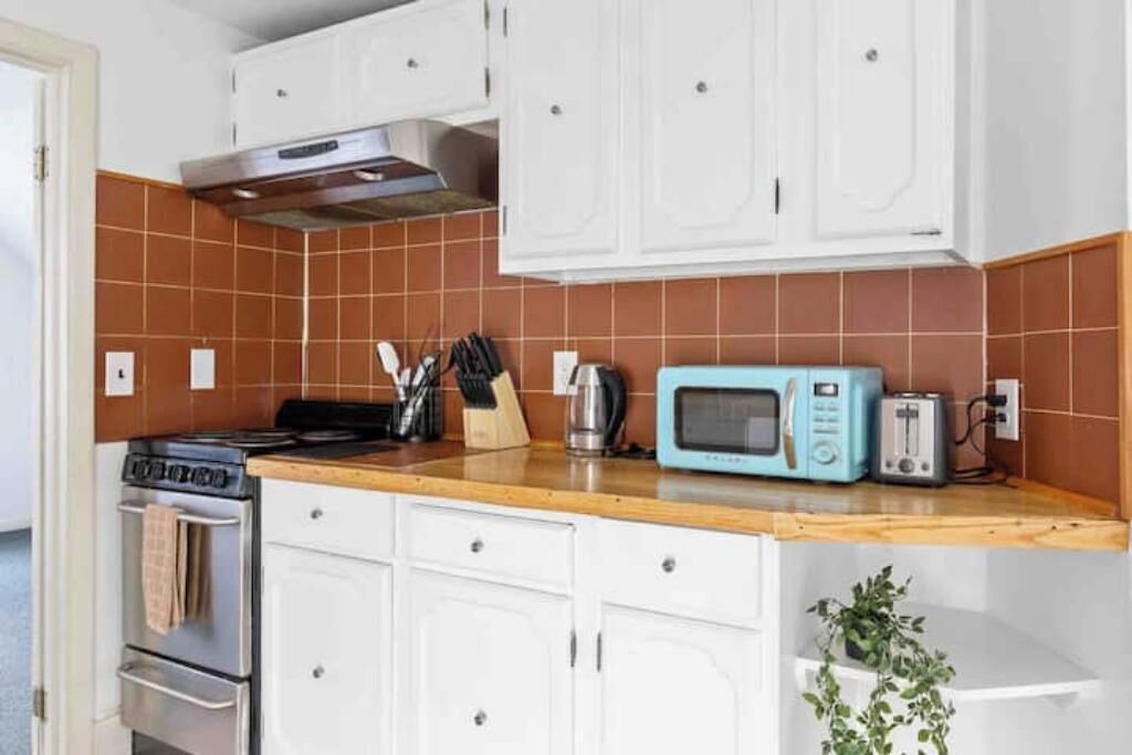 Photo of Kitchen in Old North End