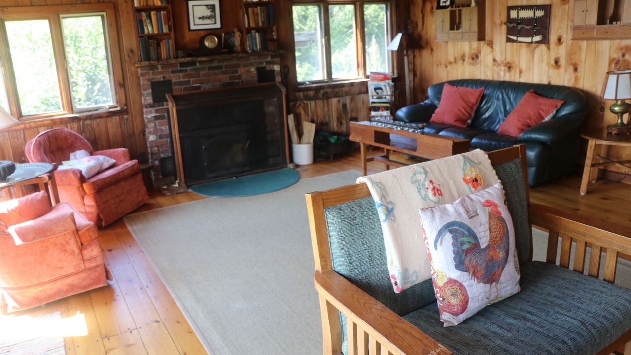 Photo of Livingroom in Greensboro