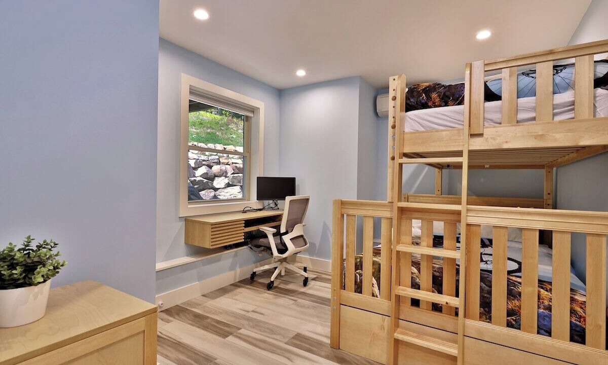 Photo of Bedroom in Pittsfield