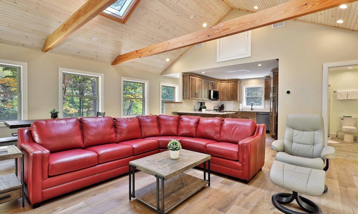 Photo of Livingroom in Pittsfield