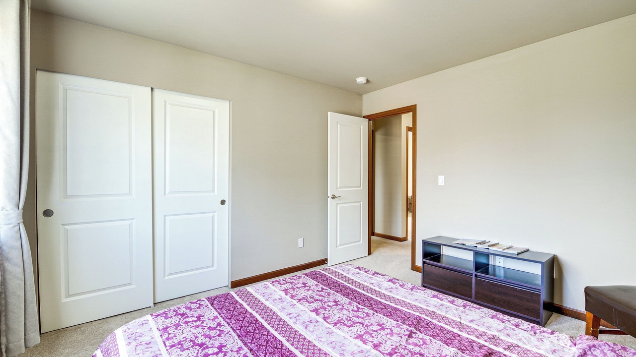 Photo of Bedroom in Silver Lake