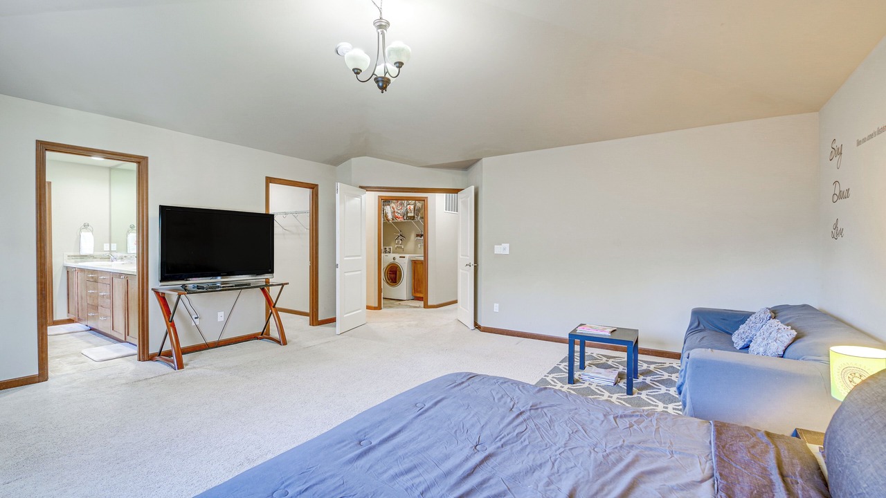 Photo of Bedroom in Silver Lake