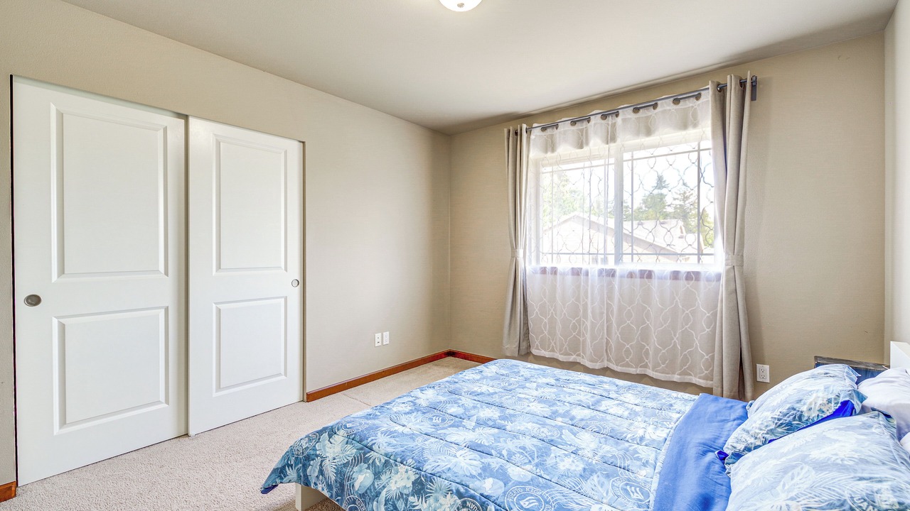 Photo of Bedroom in Silver Lake