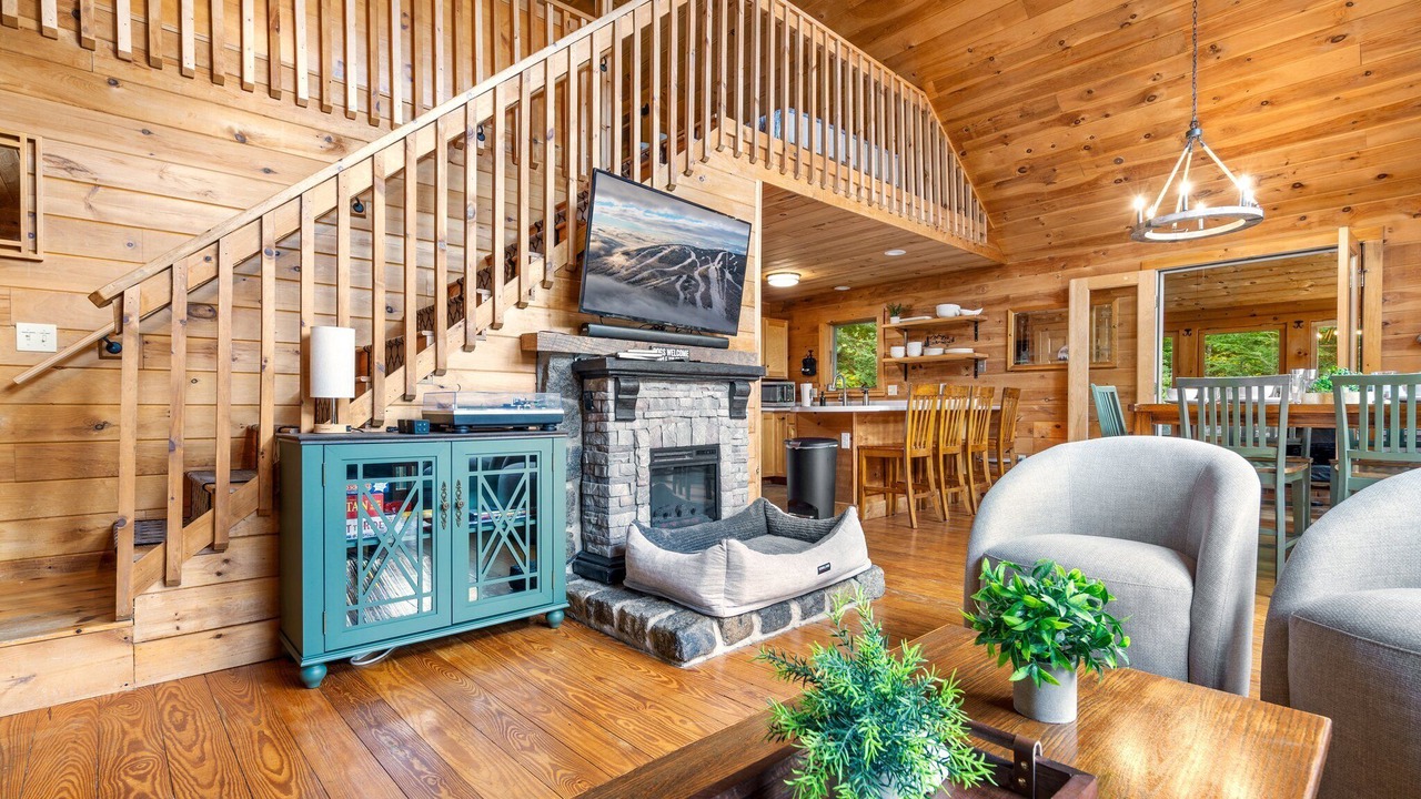 Photo of Livingroom in Bethel