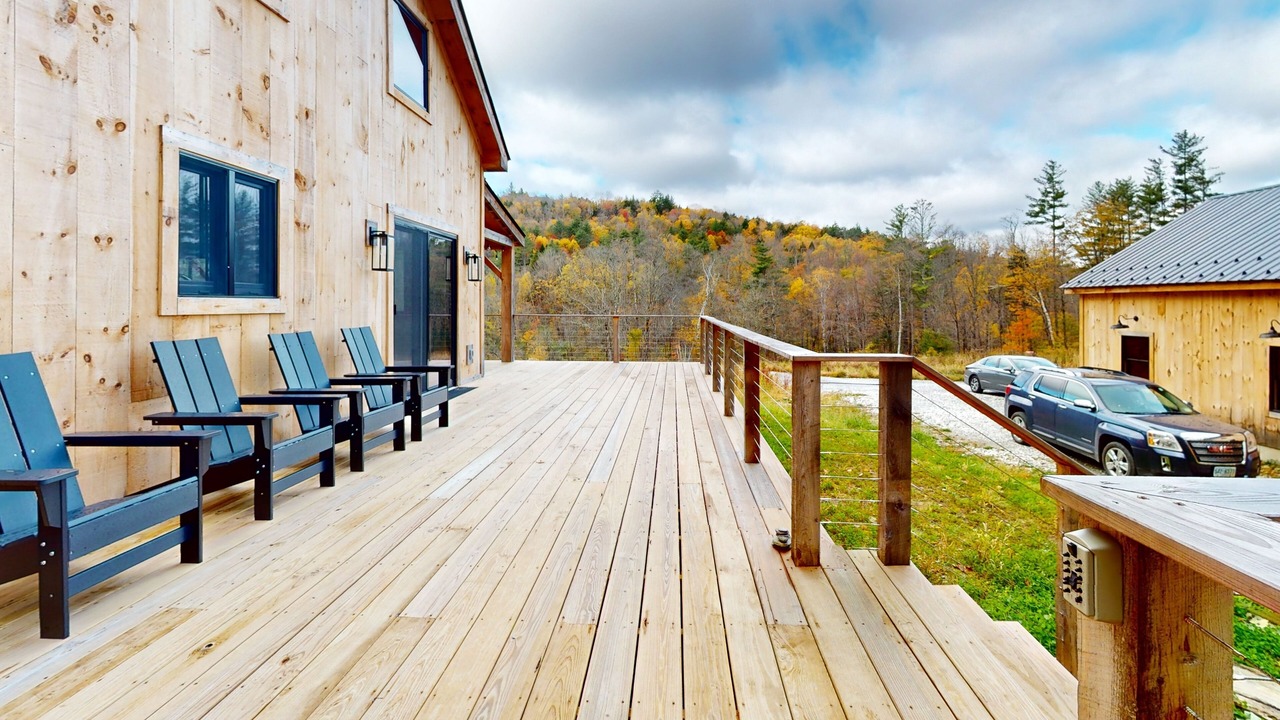 Photo of Patio Balcony in Hartland Four Corners