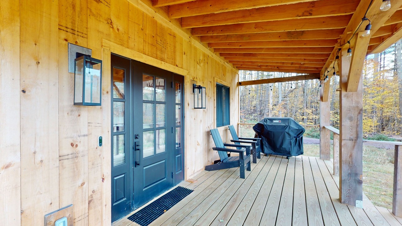 Photo of Patio Balcony in Hartland Four Corners