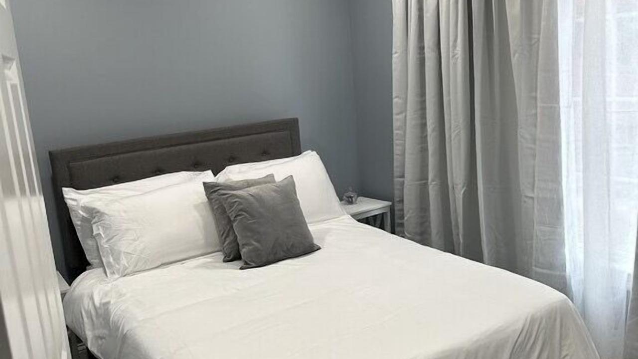 Photo of Bedroom in Rimmon Heights