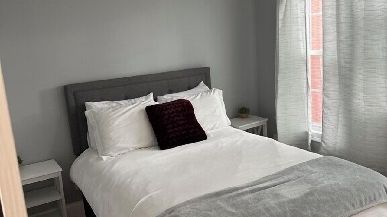 Photo of Bedroom in Rimmon Heights