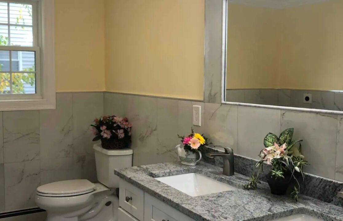 Photo of Bathroom in Rimmon Heights