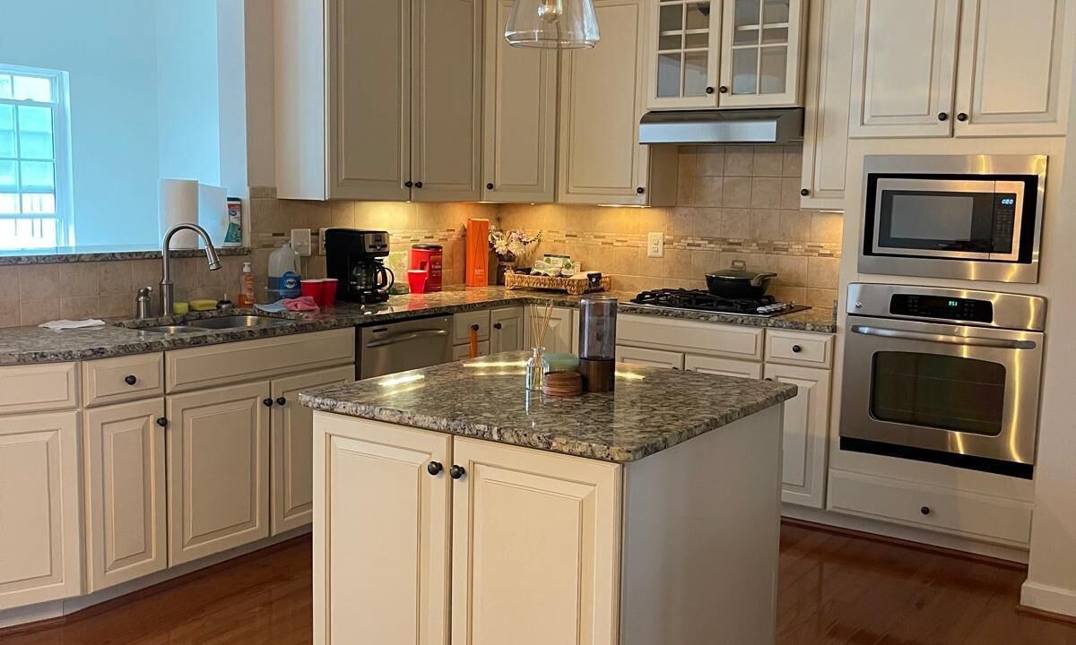 Photo of Kitchen in Burtonsville