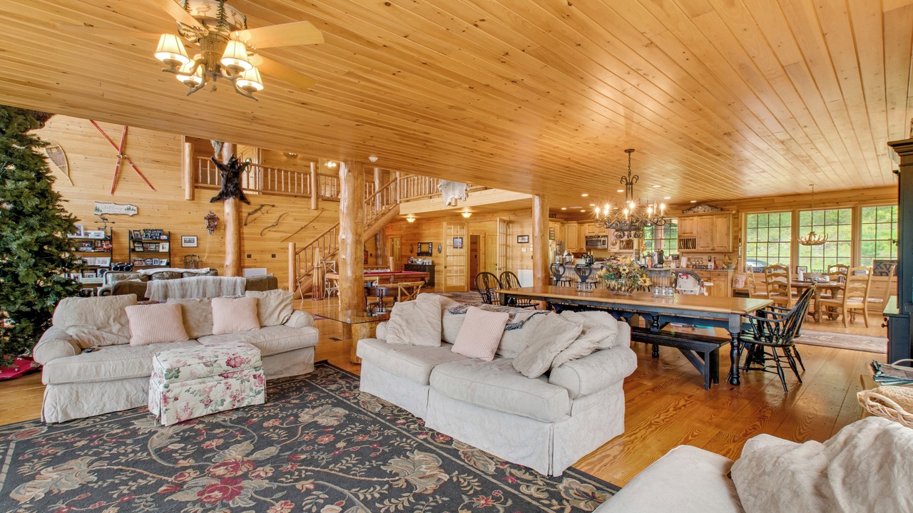 Photo of Livingroom in Windham