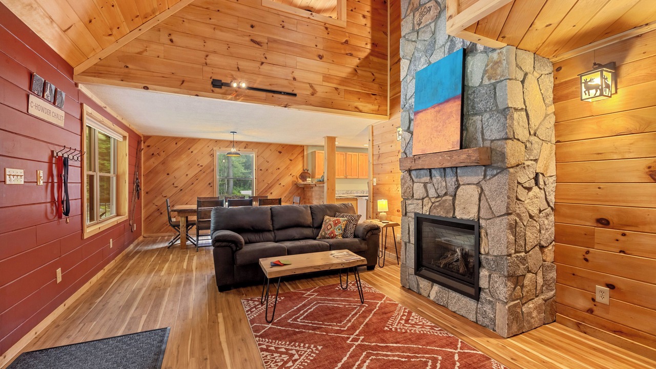 Photo of Livingroom in Bethel