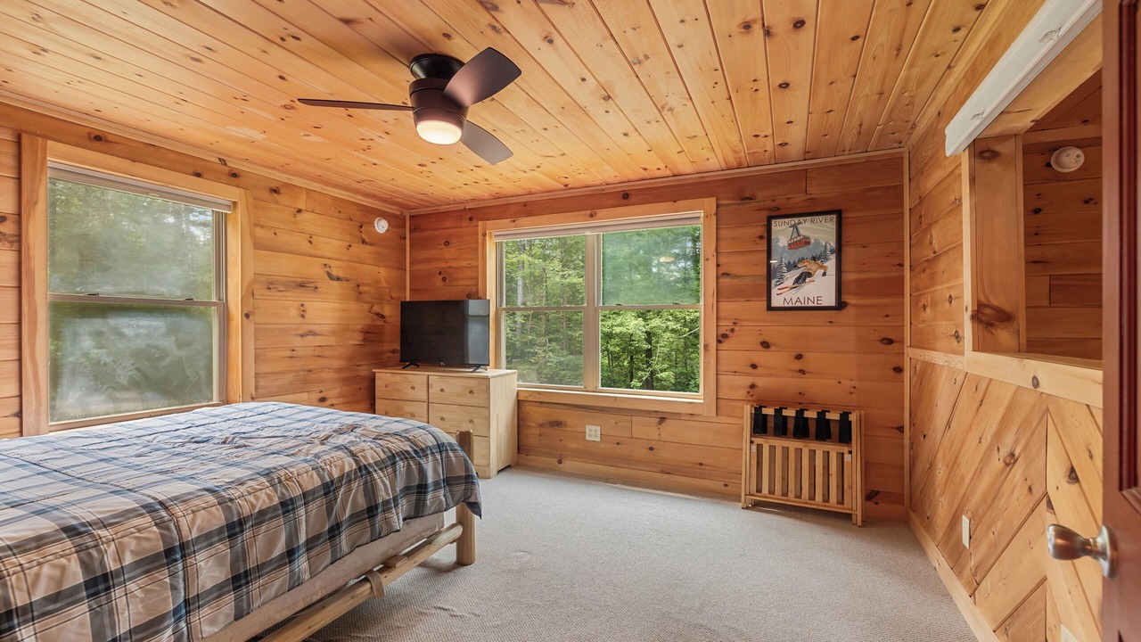 Photo of Bedroom in Bethel