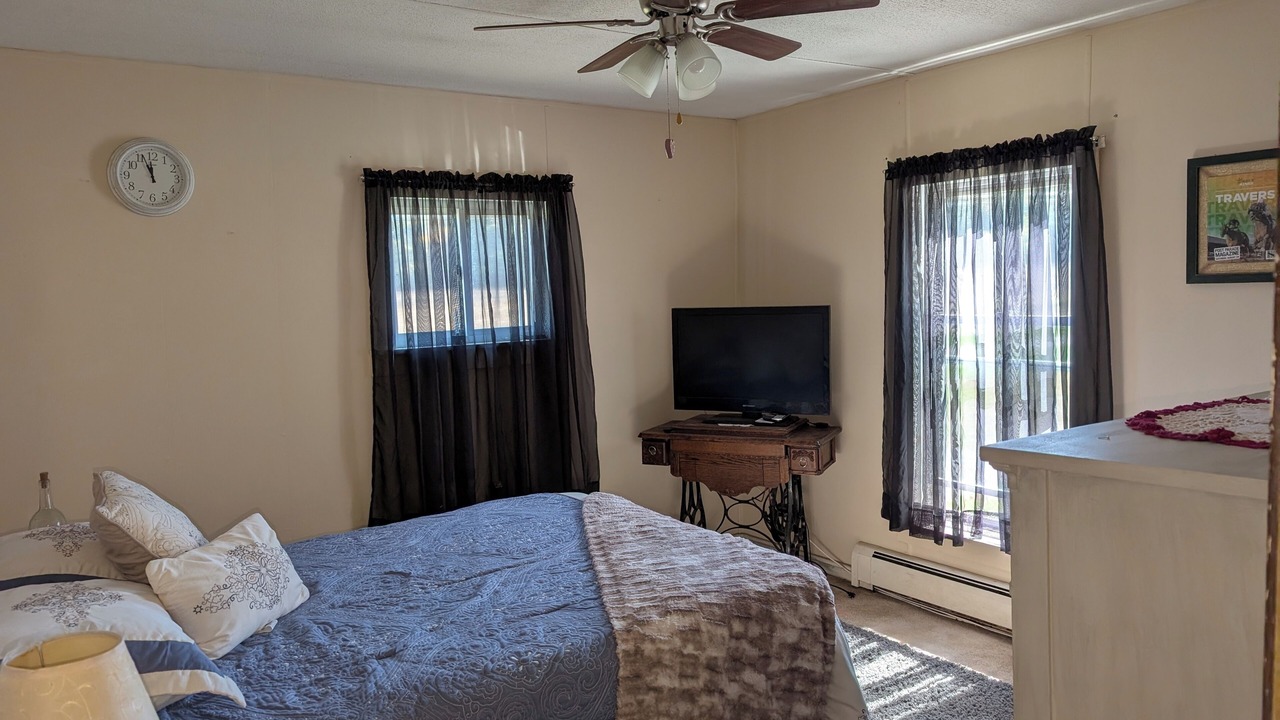 Photo of Bedroom in Salem