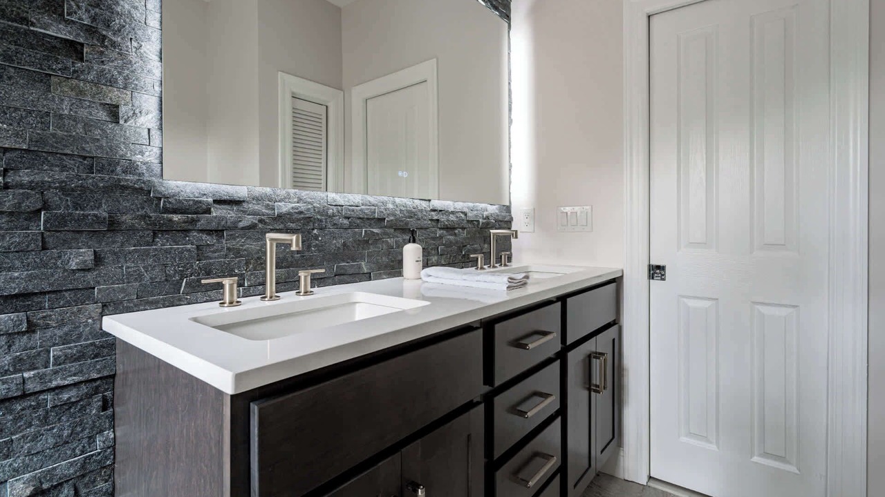 Photo of Bathroom in Cornwall