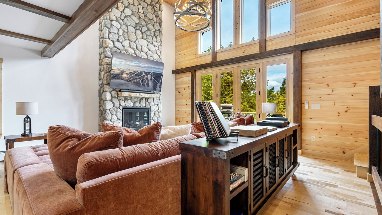 Photo of Livingroom in Sunday River Area