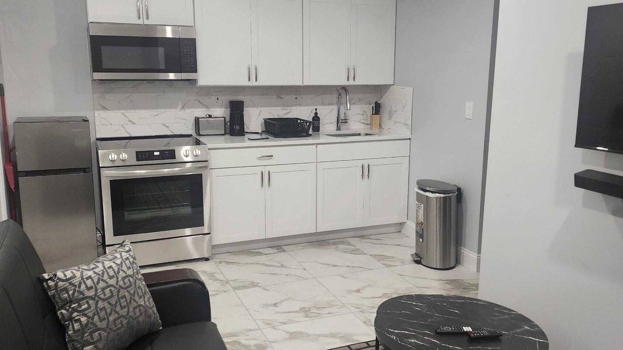 Photo of Livingroom in Hempstead