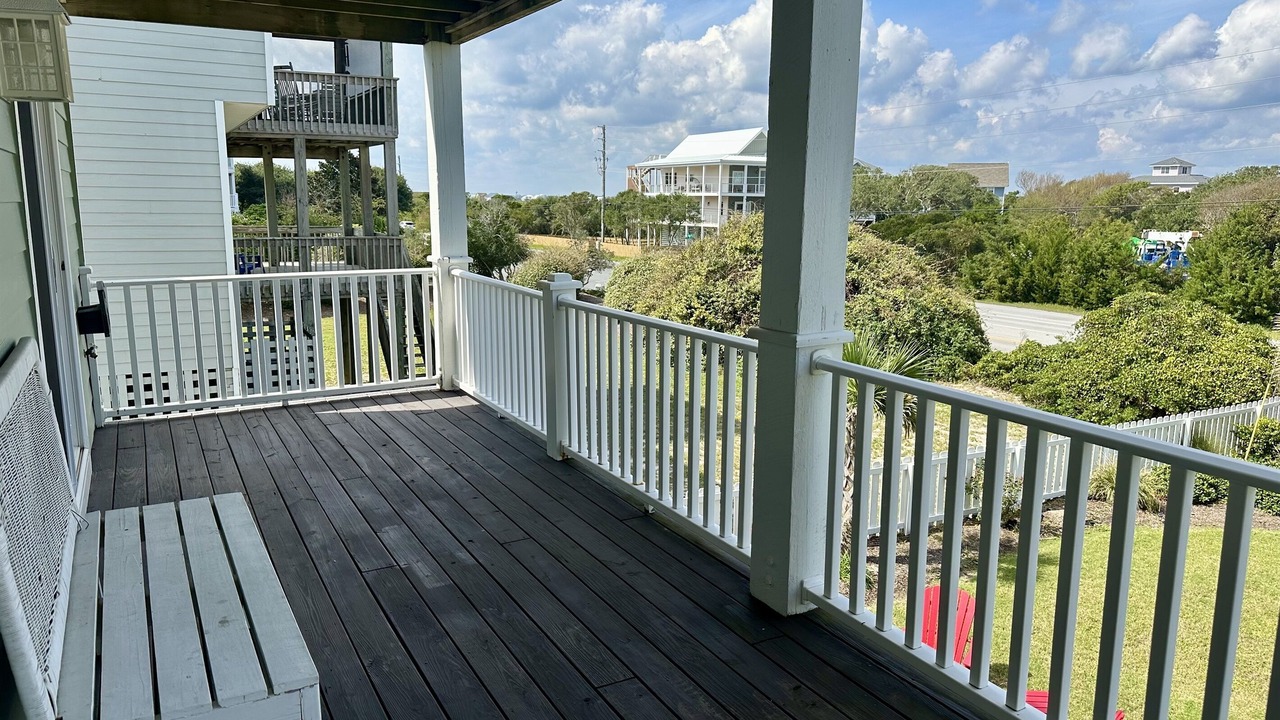 Photo of Patio Balcony in Village of Stump Sound