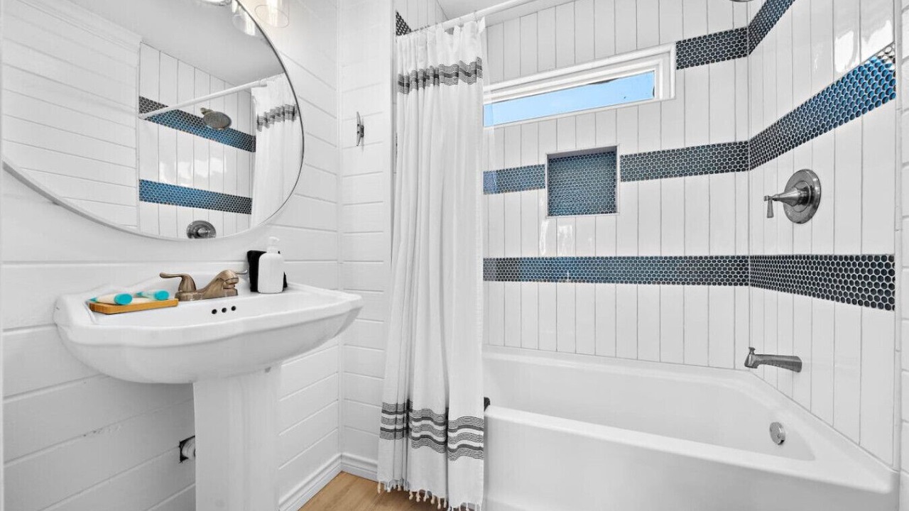 Photo of Bathroom in Freeport