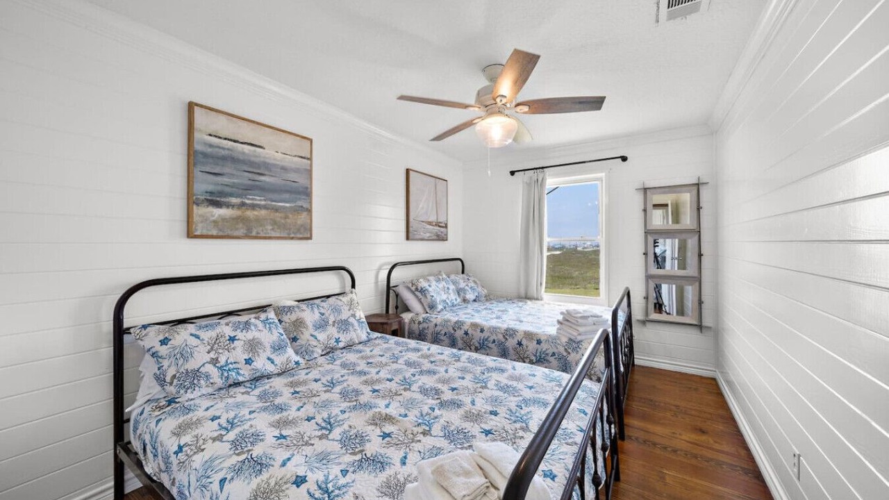 Photo of Bedroom in Freeport