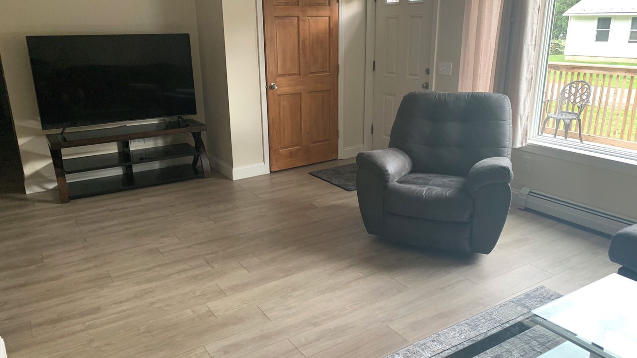 Photo of Livingroom in Malletts Bay