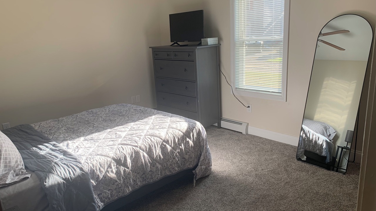 Photo of Bedroom in Malletts Bay