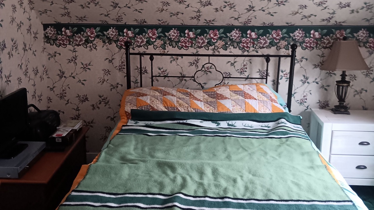 Photo of Bedroom in Crown Point