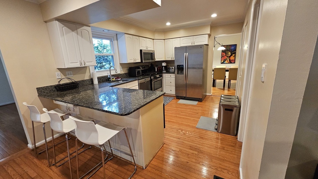 Photo of Kitchen in White Oak
