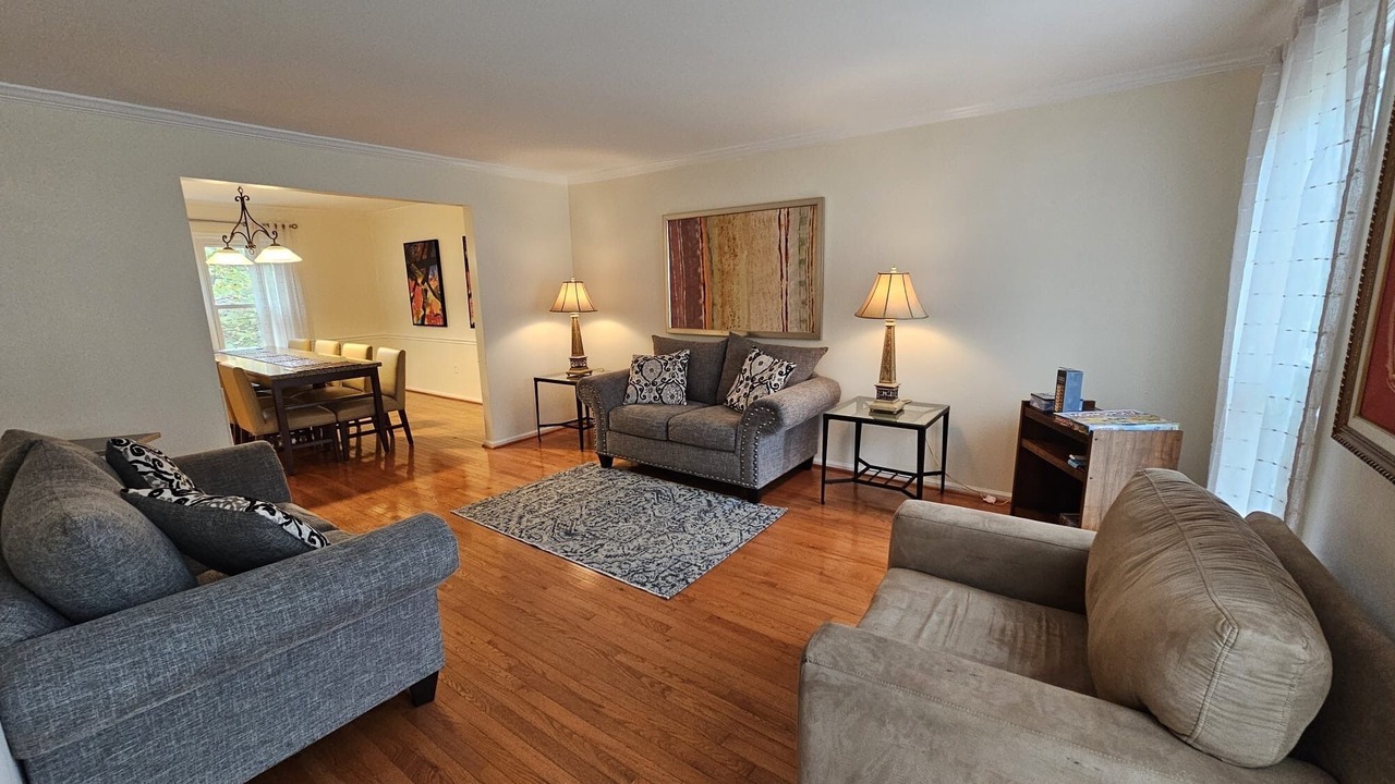 Photo of Livingroom in White Oak