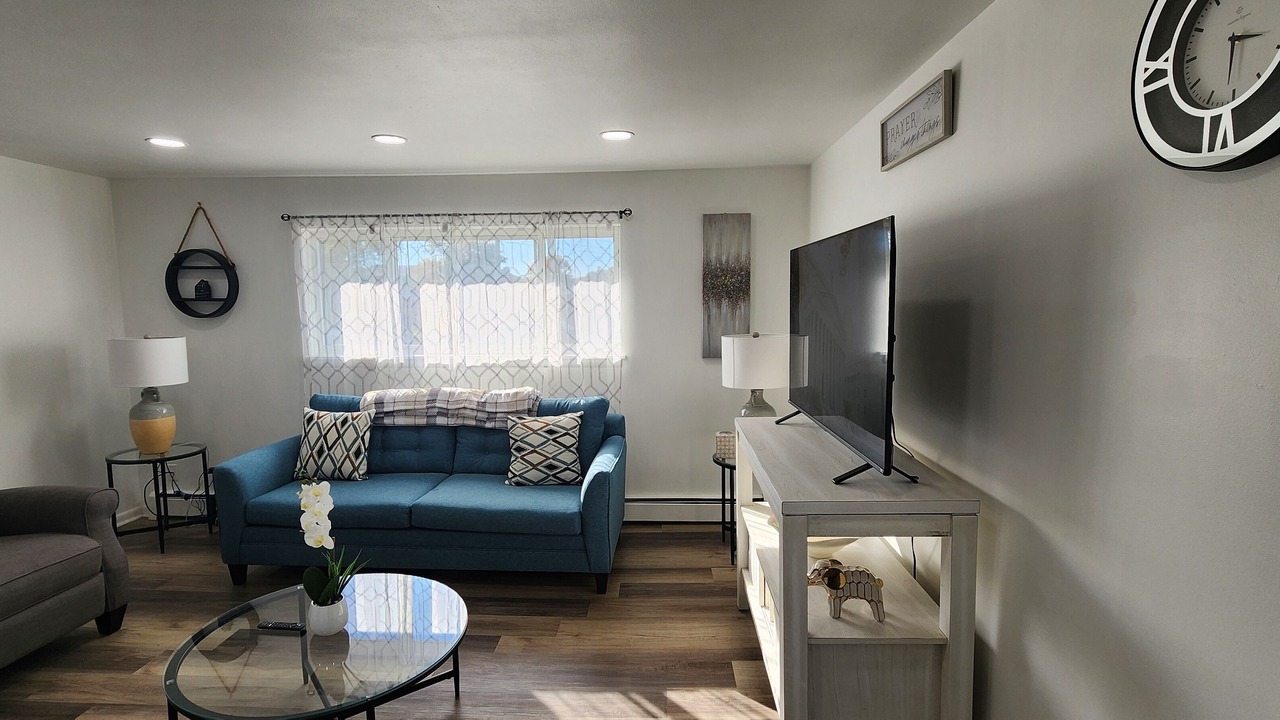 Photo of Livingroom in Johnson City