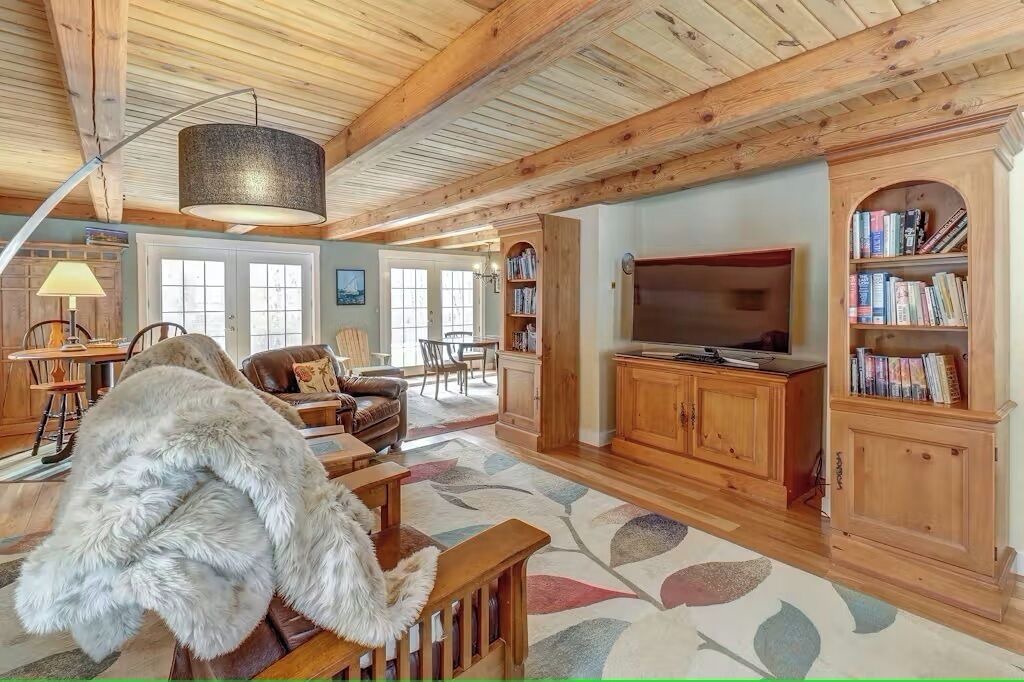Photo of Livingroom in Waterbury