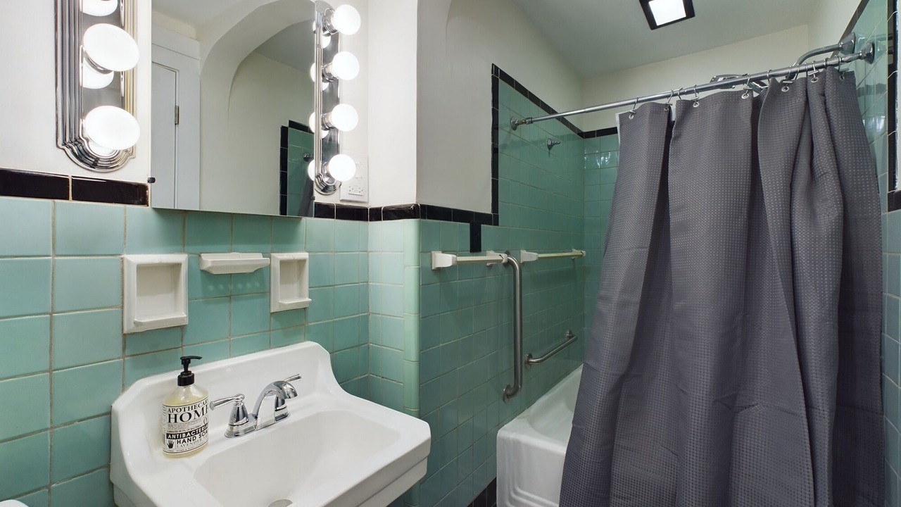 Photo of Bathroom in Olean