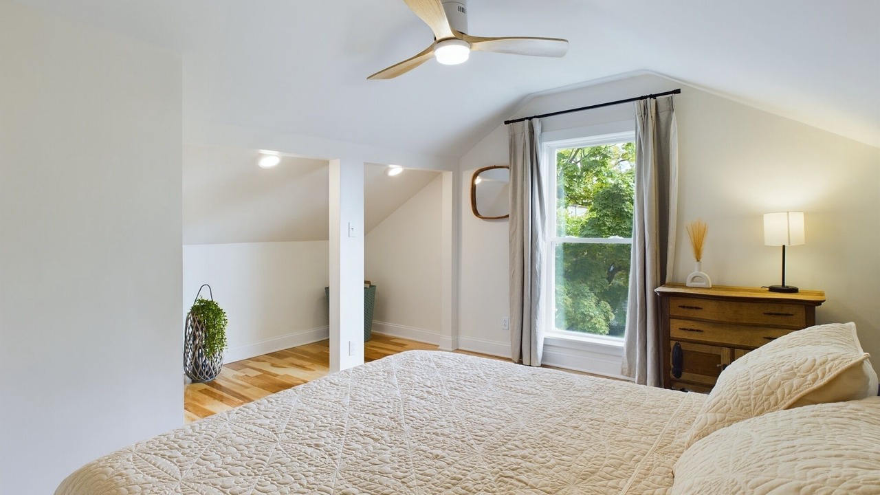 Photo of Bedroom in Olean